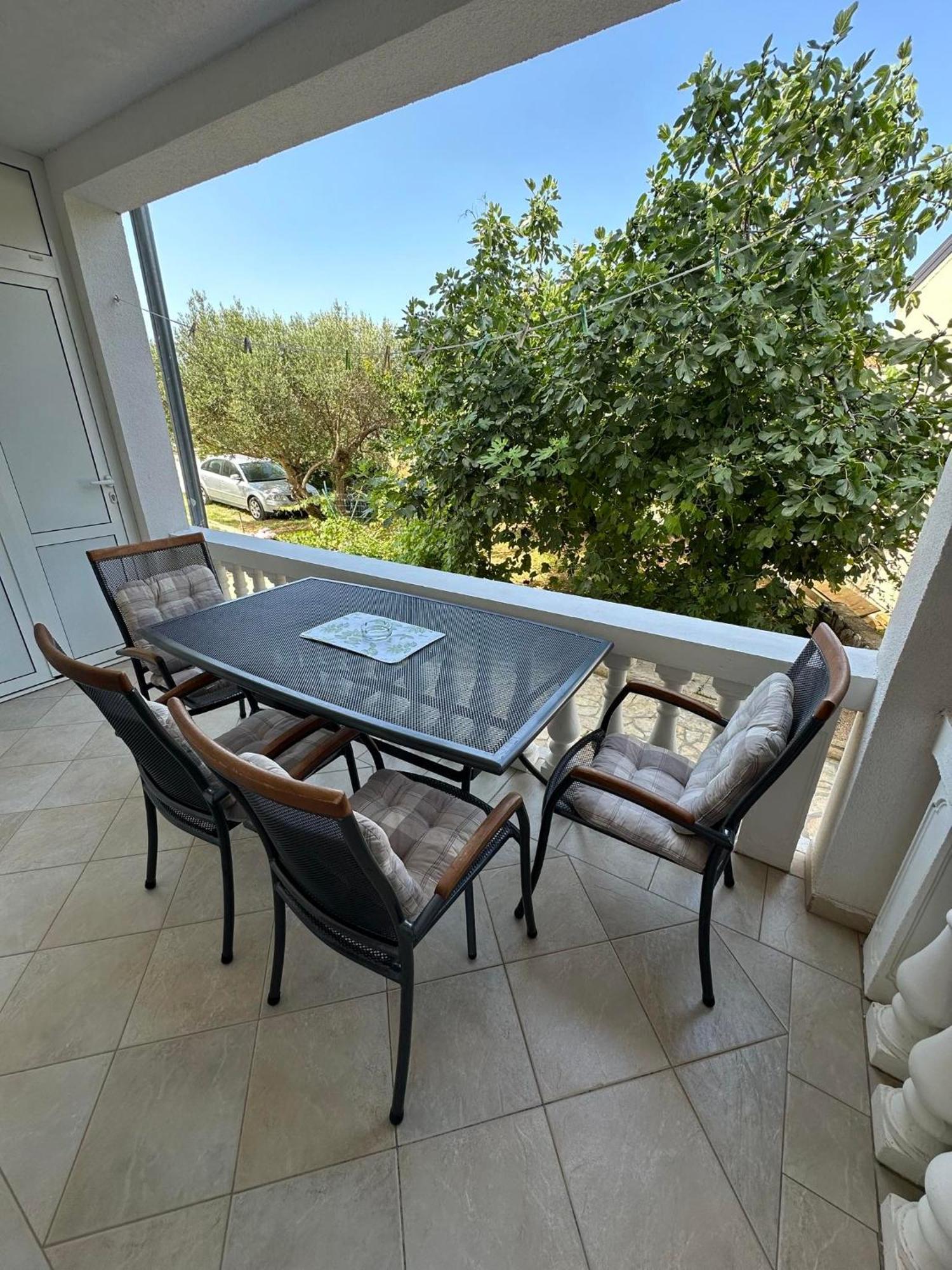 Apartmani Ljubica, Муртер Экстерьер фото