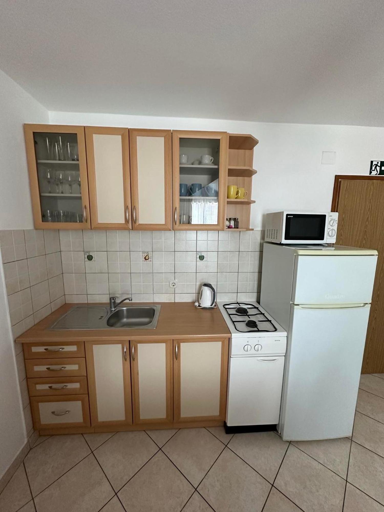 Apartmani Ljubica, Муртер Экстерьер фото